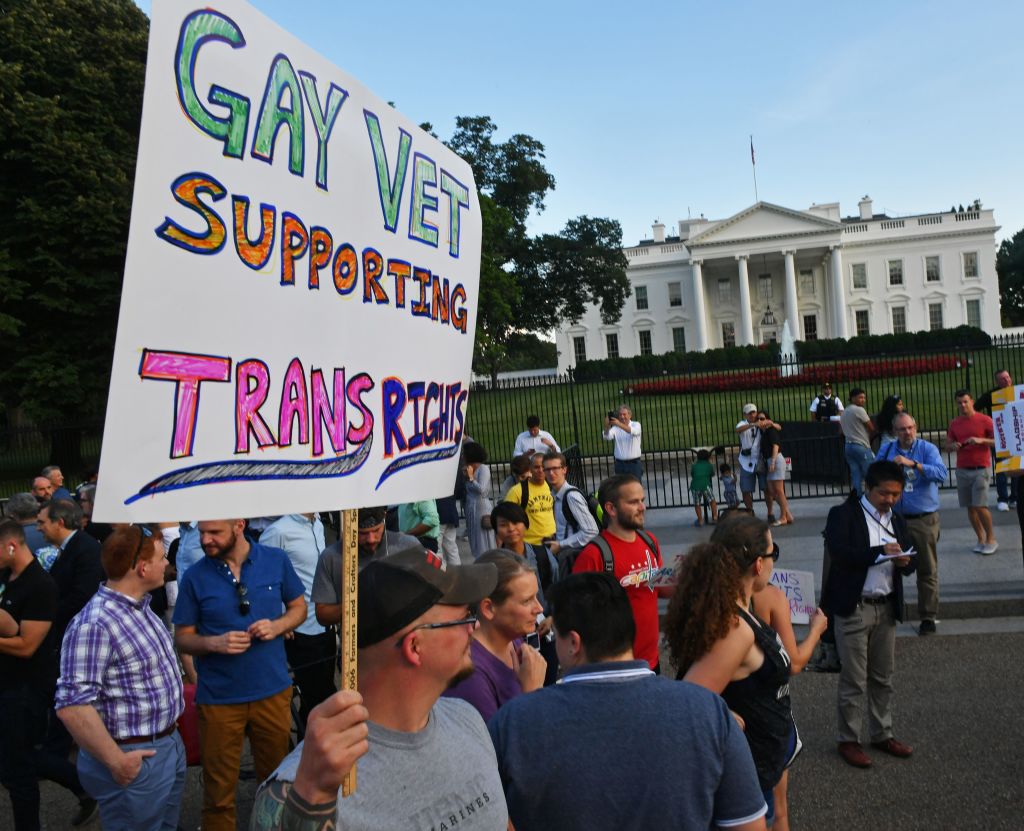 People protest President Trump&#039;s prohibition on transgender military recruits
