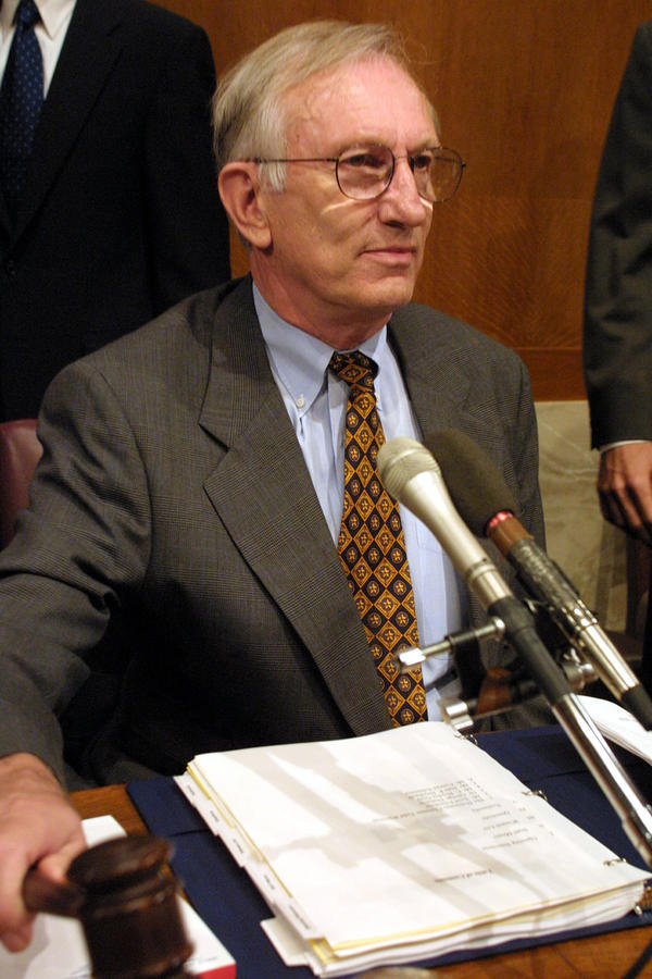 Former Sen. Jim Jeffords, who switched control of the Senate in 2001, dies at age 80