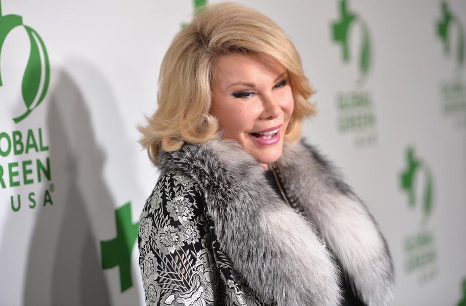 Source: Doctor conducted Joan Rivers&#039; biopsy without consent, snapped a selfie in the room