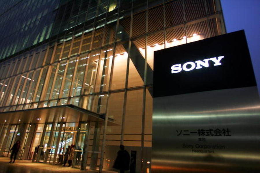 FBI officially blames North Korea for Sony attack