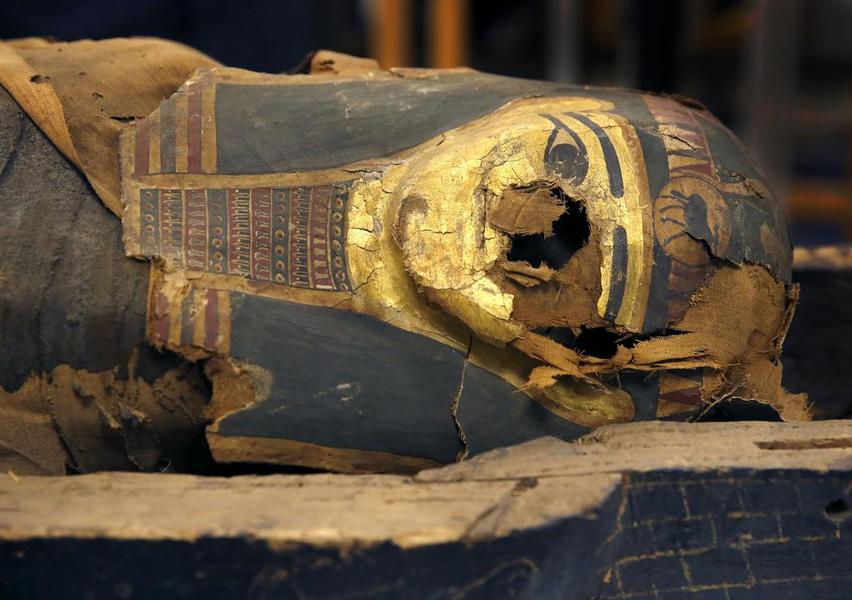 Curators get an up close look at 2,500-year-old mummy