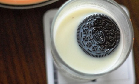 Oreos and milk go hand-in-hand, but a new South Korean ad for the cookie may curdle that once-natural relationship.