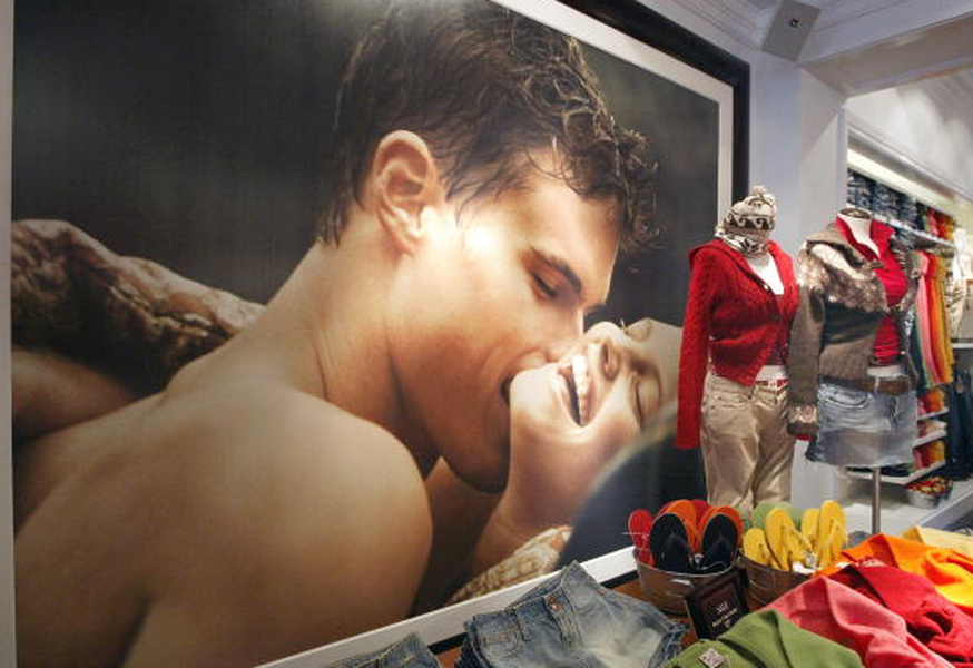 Abercrombie is getting rid of its built models, nightclub vibe to lure back shoppers