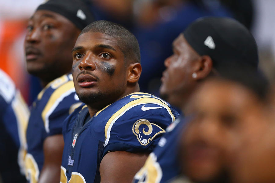 St. Louis Rams cut Michael Sam, the NFL&#039;s first openly gay player