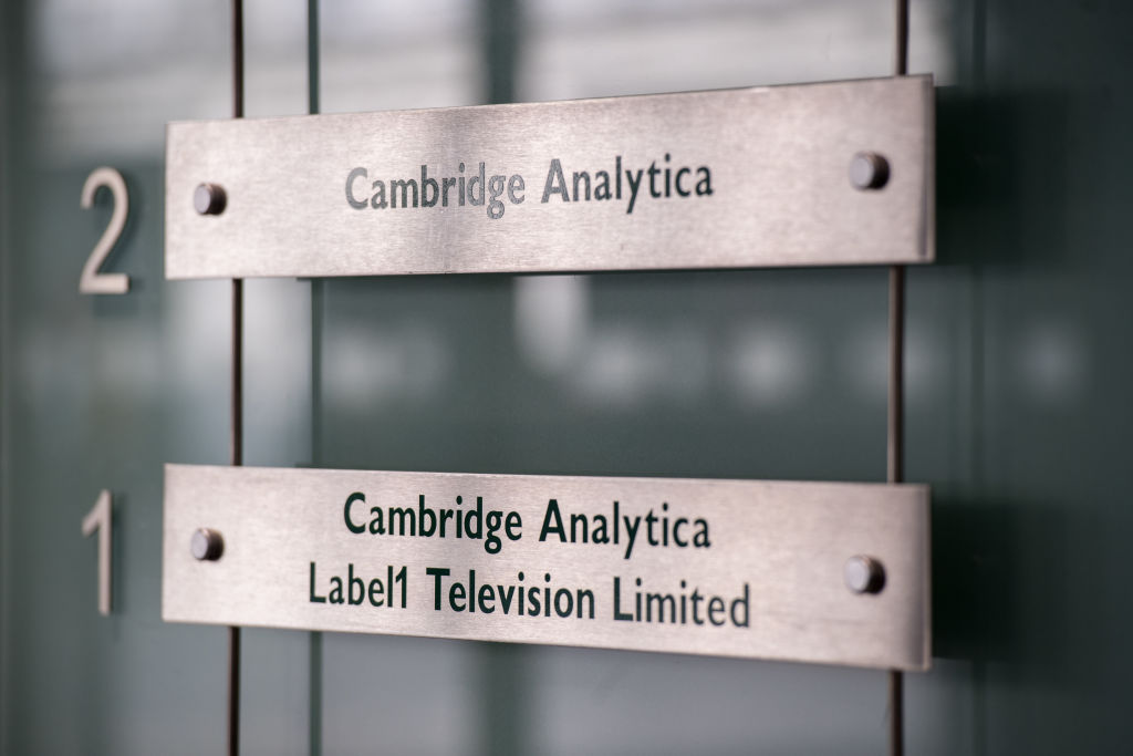 Cambridge Analytica shuts down after Facebook privacy scandal.