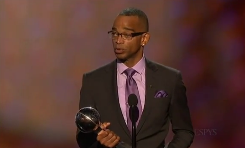 Watch Stuart Scott&#039;s moving ESPYs speech about his seven-year battle with cancer