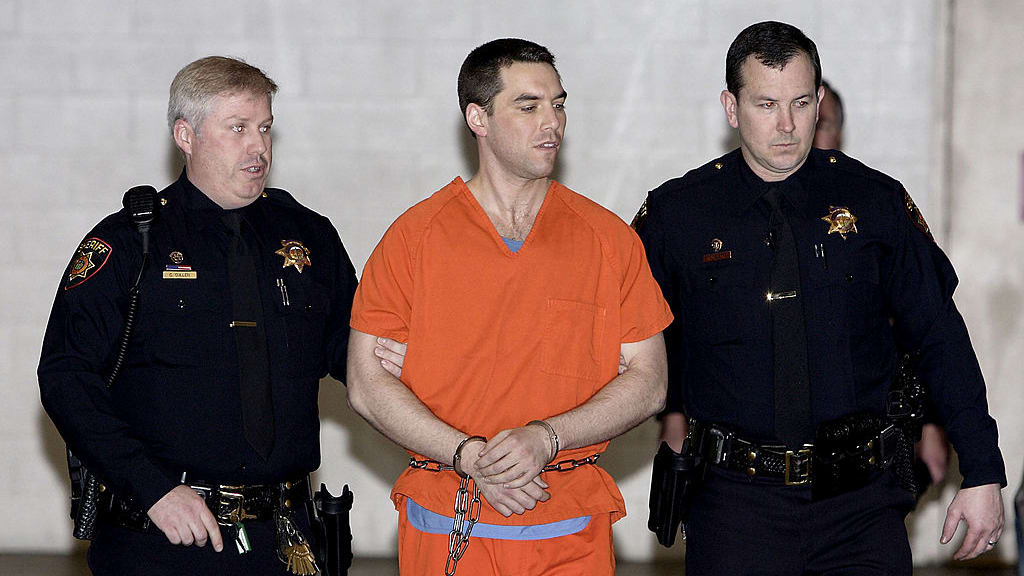 A 2005 file photo of Scott Peterson being transported to San Quentin Prison.