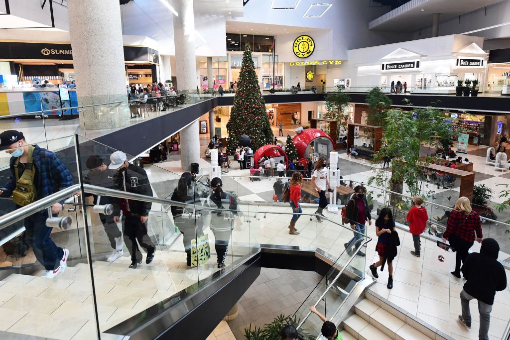 Holiday shoppers in California mall