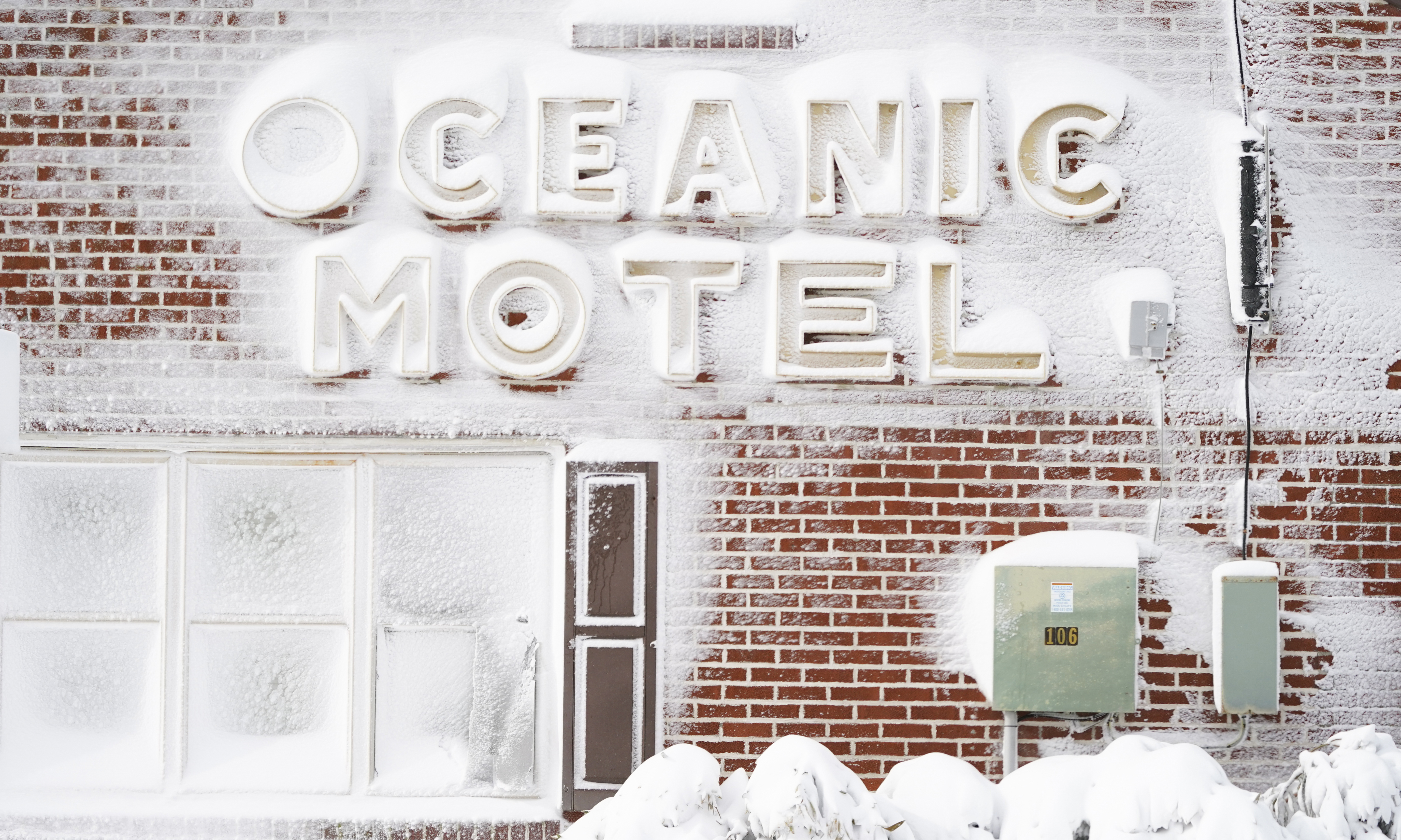 A snowy motel.