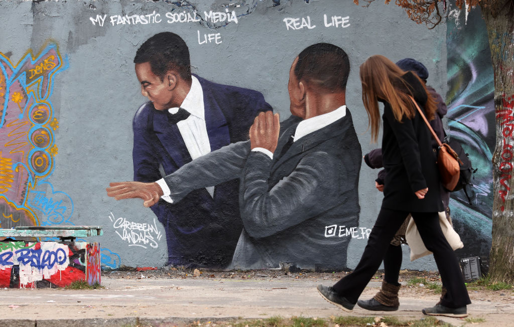 Mural of Will Smith slapping Chris Rock