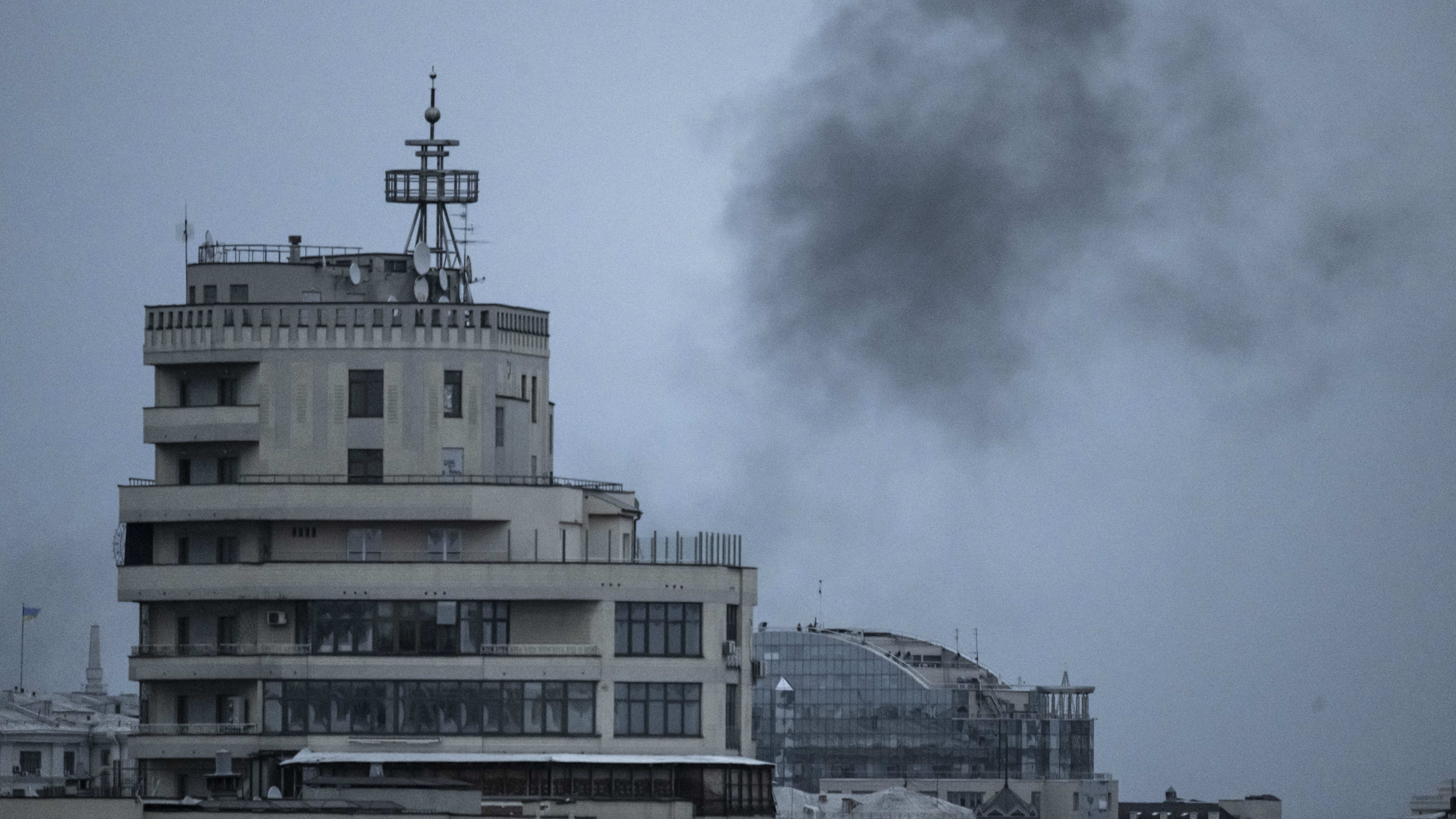 Smoke over Kyiv buildings