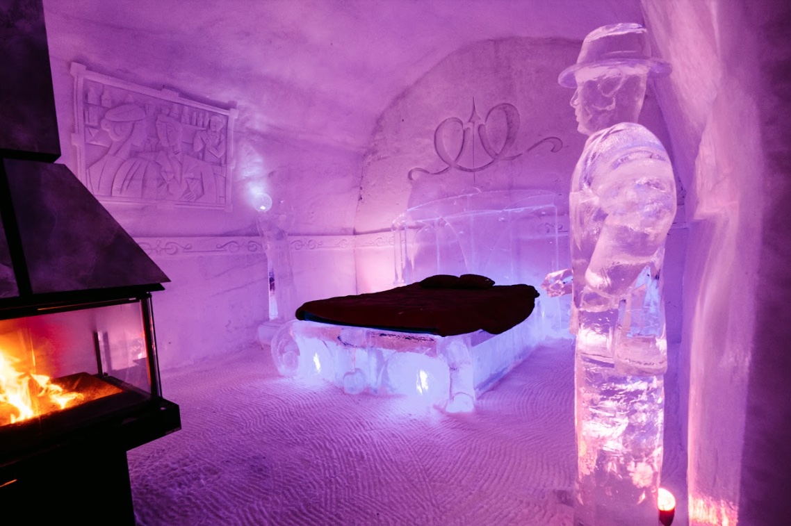 A room made of ice at the Hotel de Glace
