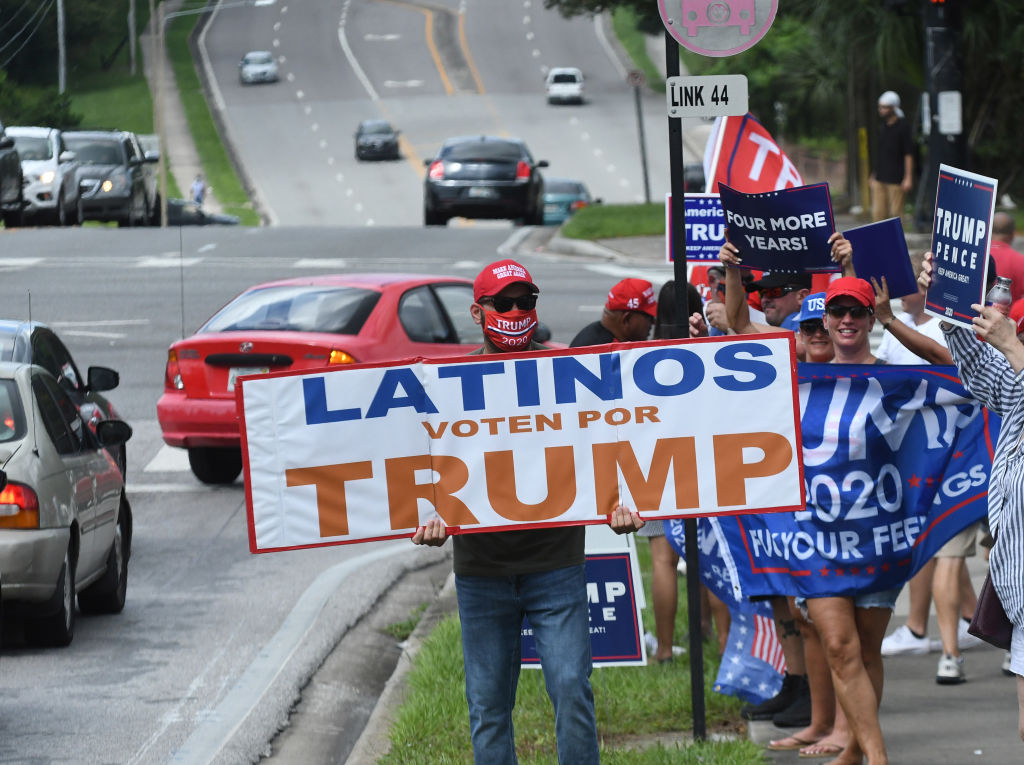 latinos for trump photo