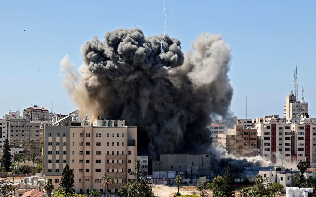 Israeli airstrike hits Gaza&#039;s Jala Tower