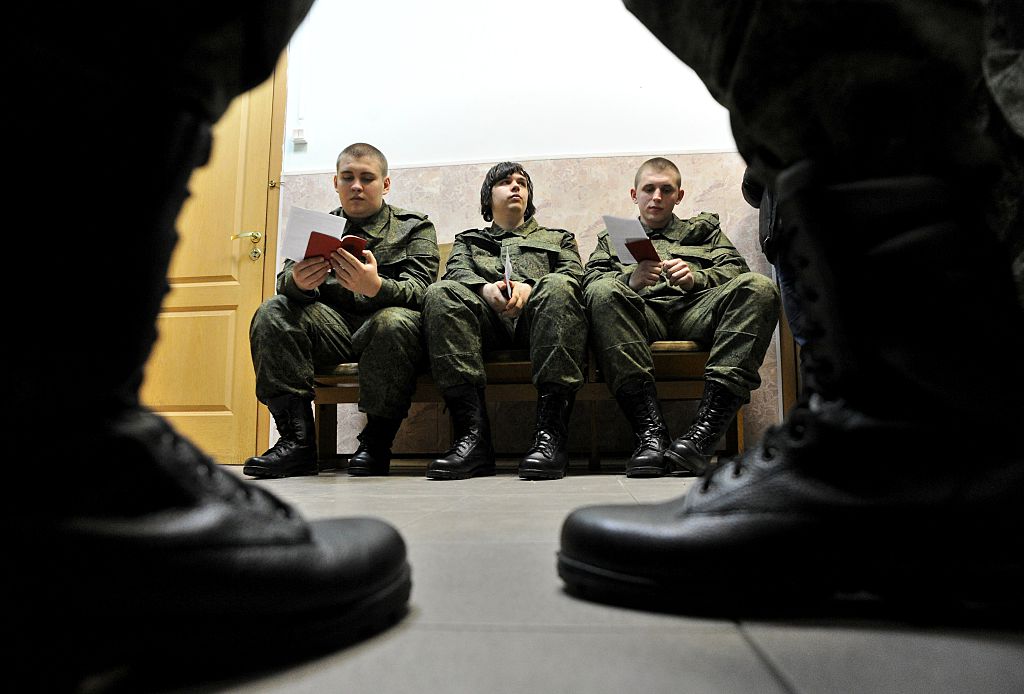 Russian military conscripts