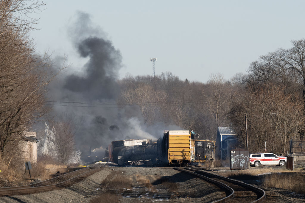Ohio train in smoke.