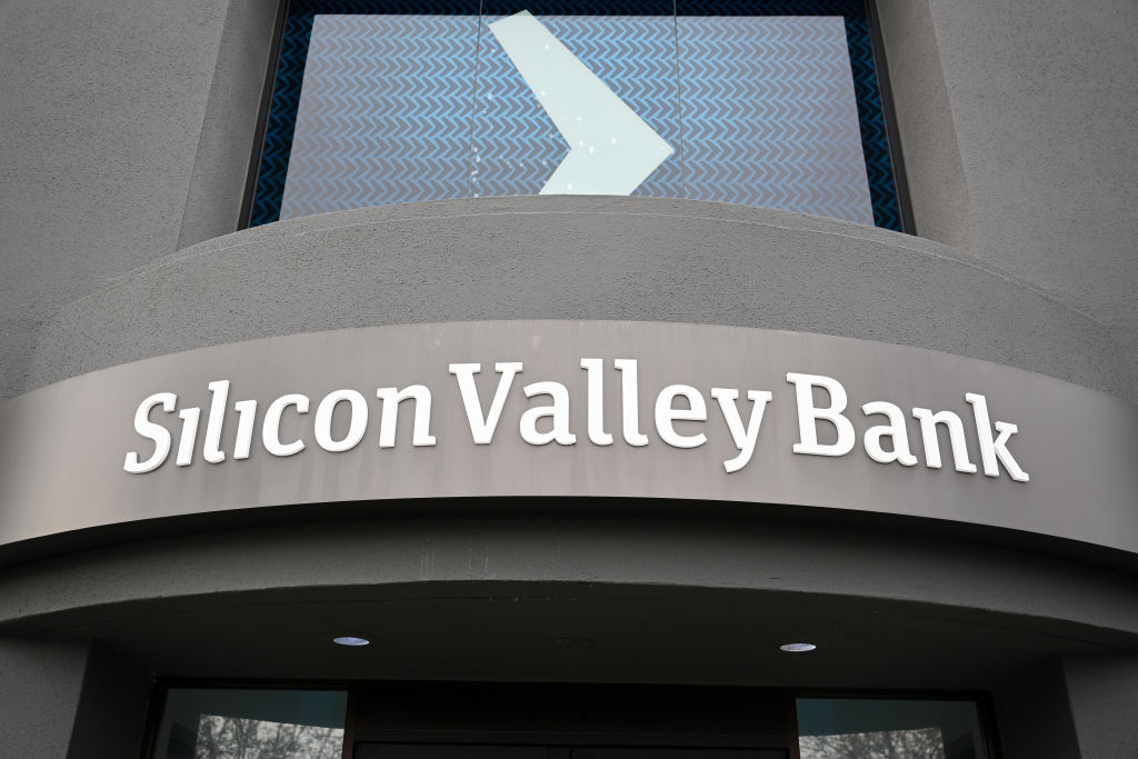 An entrance to a Silicon Valley Bank