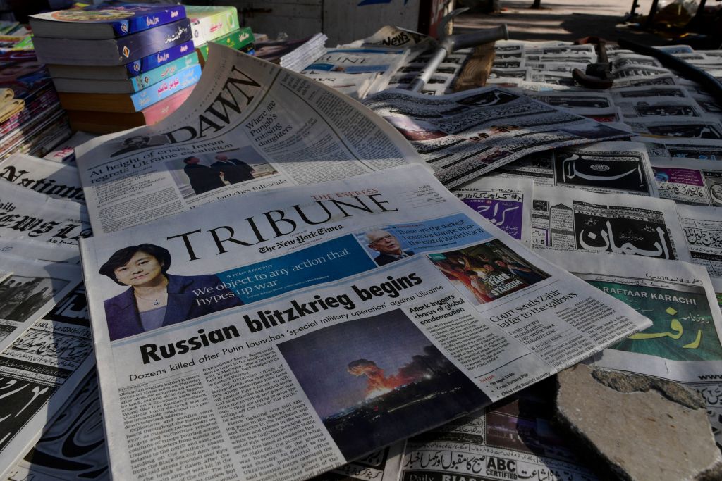 Newspapers cover Russia invasion of Ukraine