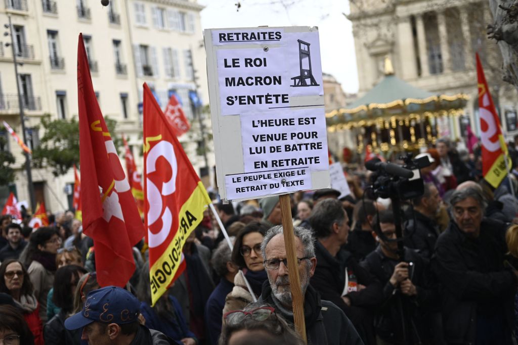 Protests against Macron&#039;s pension overhaul