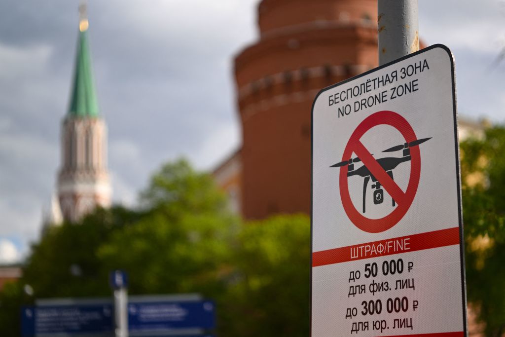 Drone explodes over Kremlin